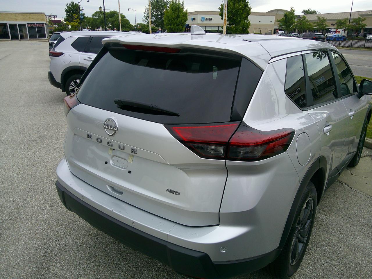 Nissan Rogue AWD SV 2025