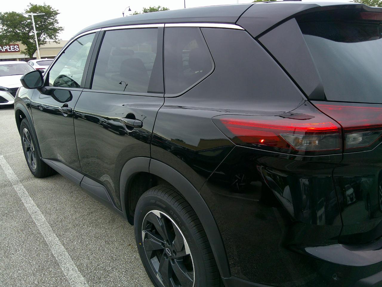 Nissan Rogue AWD SV 2025