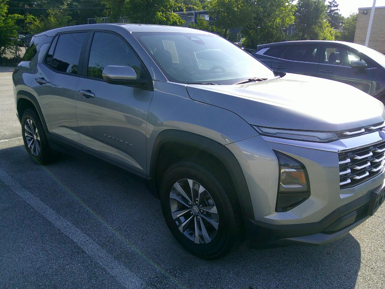 Chevrolet Equinox FWD 4dr LT w/1LT 2025