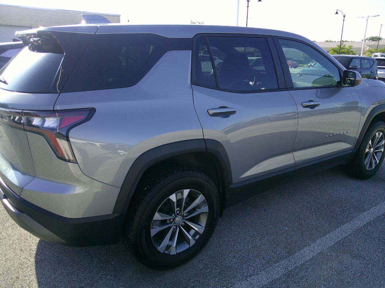 Chevrolet Equinox FWD 4dr LT w/1LT 2025