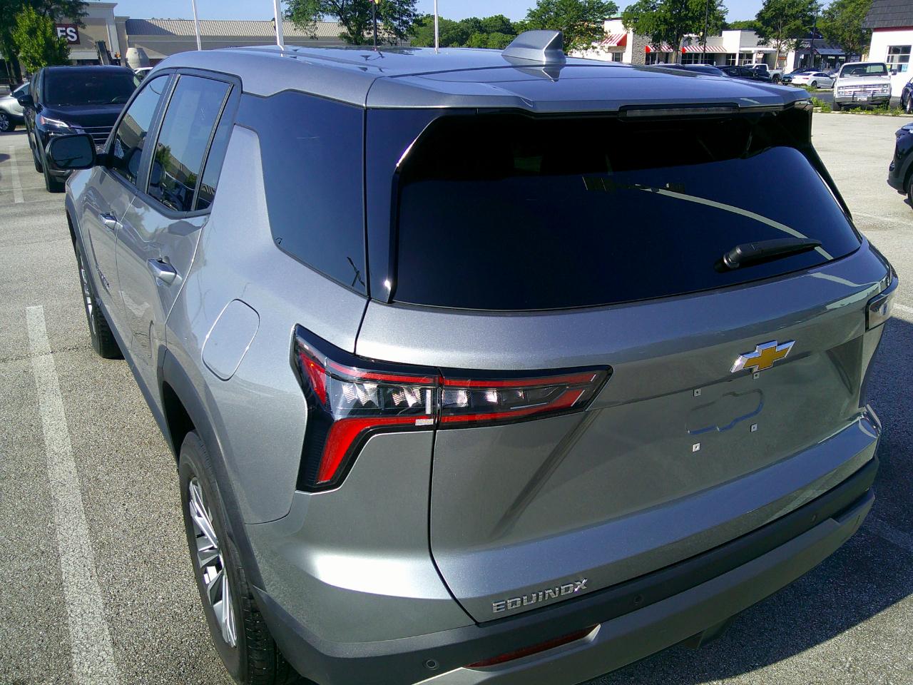 Chevrolet Equinox FWD 4dr LT w/1LT 2025