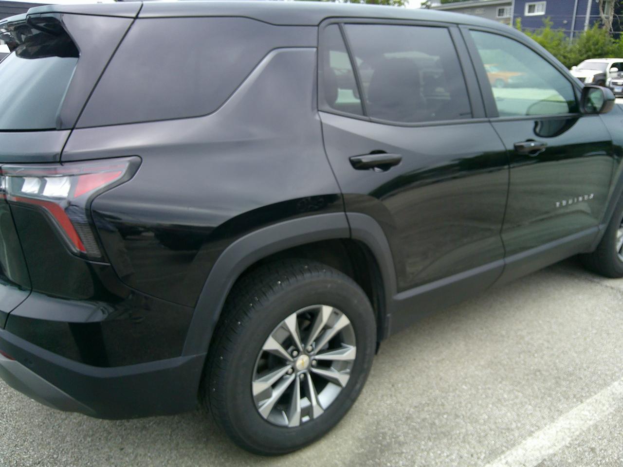 Chevrolet Equinox FWD 4dr LT w/1LT 2025