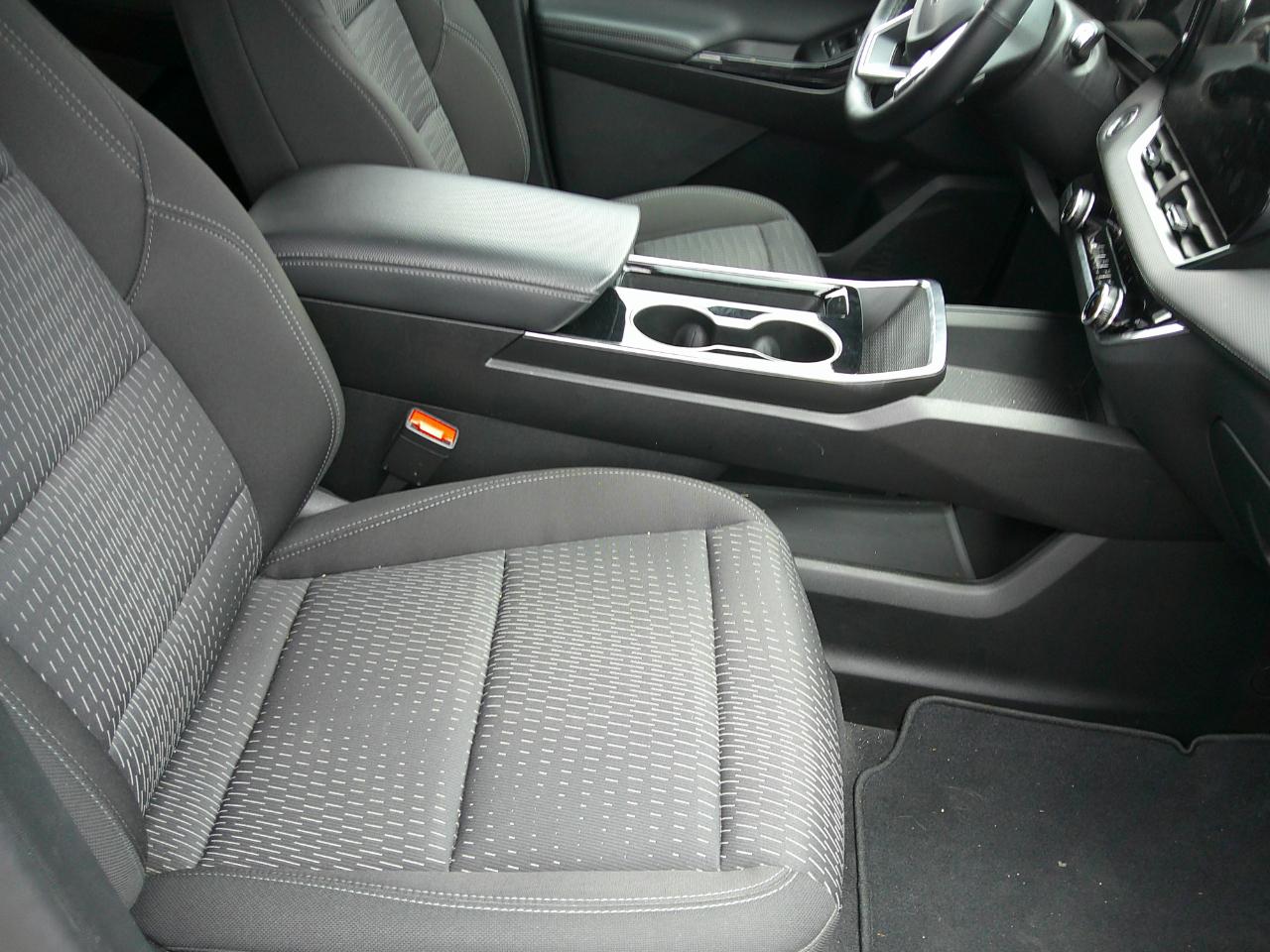 Chevrolet Equinox FWD 4dr LT w/1LT 2025