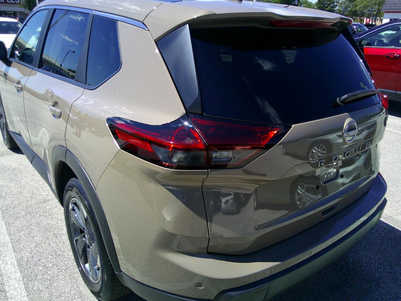 Nissan Rogue FWD SV 2025
