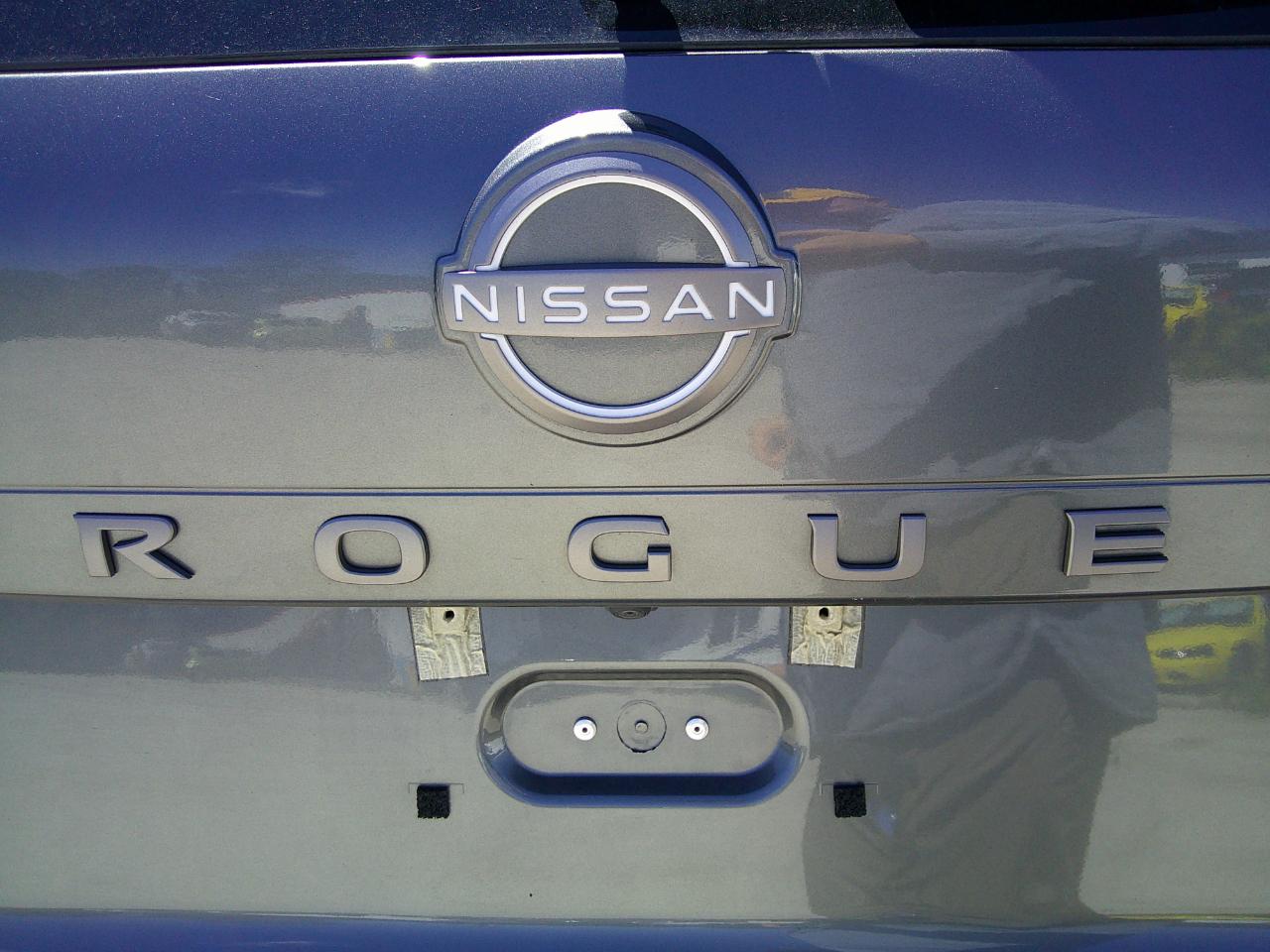Nissan Rogue AWD SV 2025