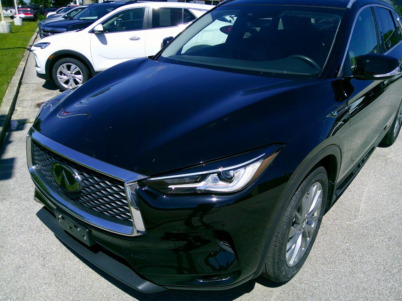 Infiniti QX50 LUXE AWD 2023