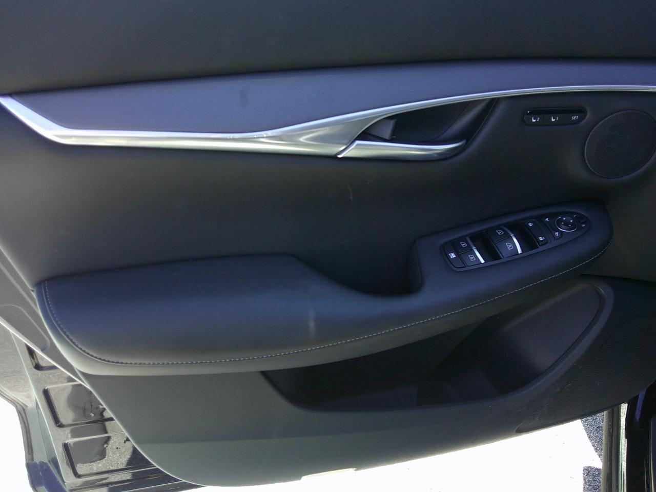 Infiniti QX50 LUXE AWD 2023