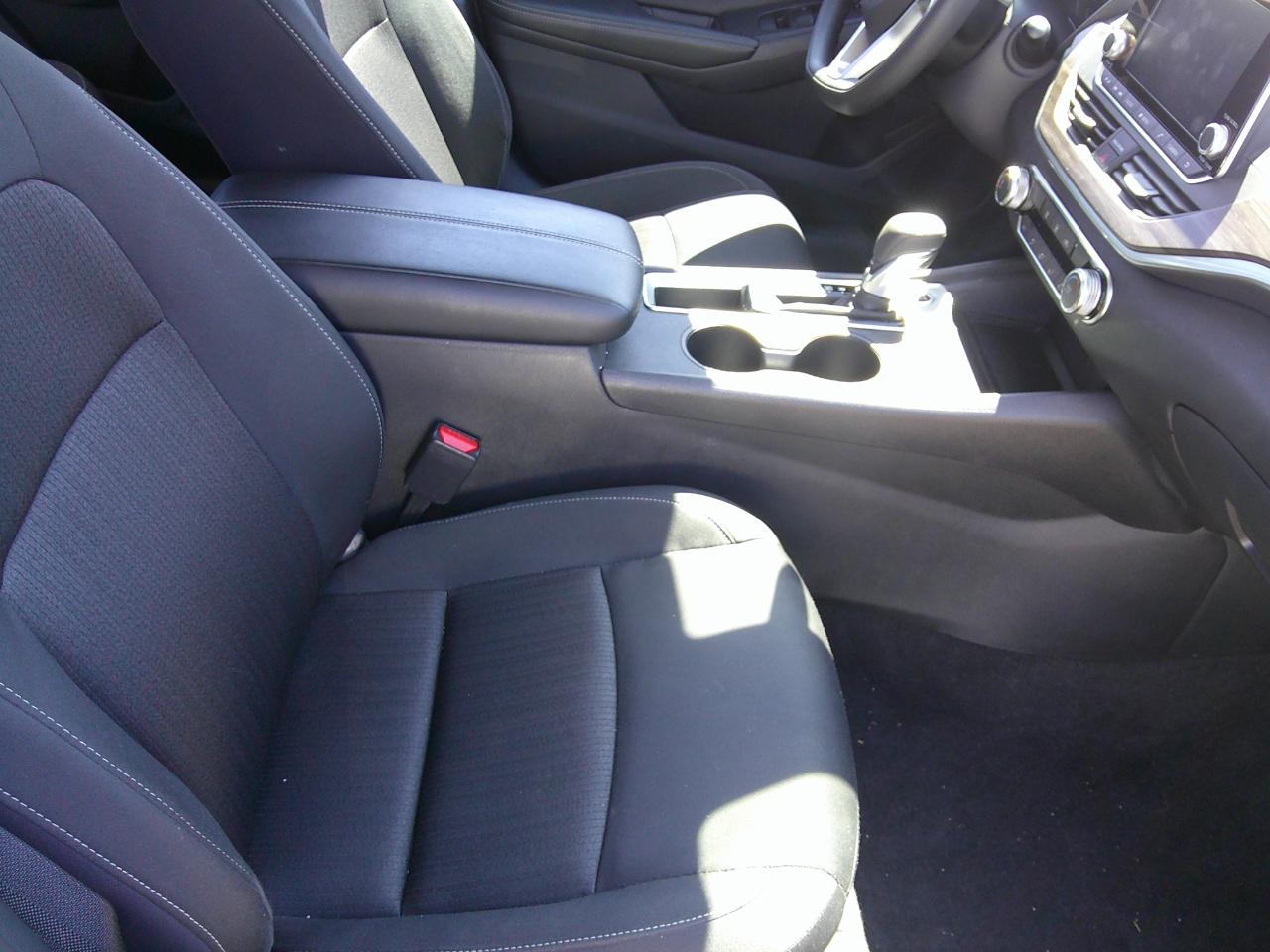 Nissan Altima SV FWD 2025