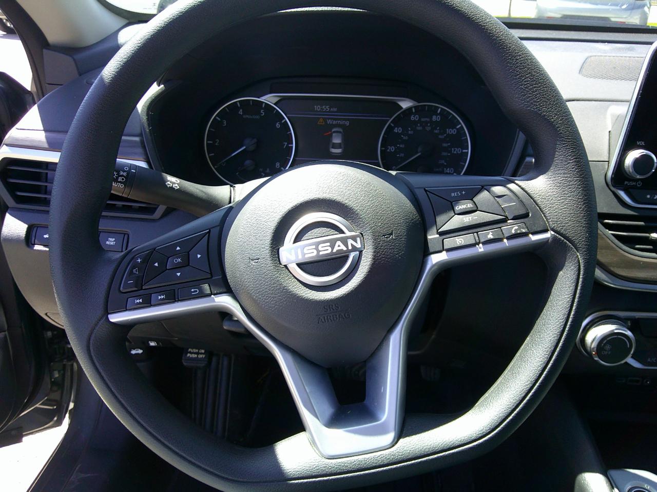 Nissan Altima SV FWD 2025