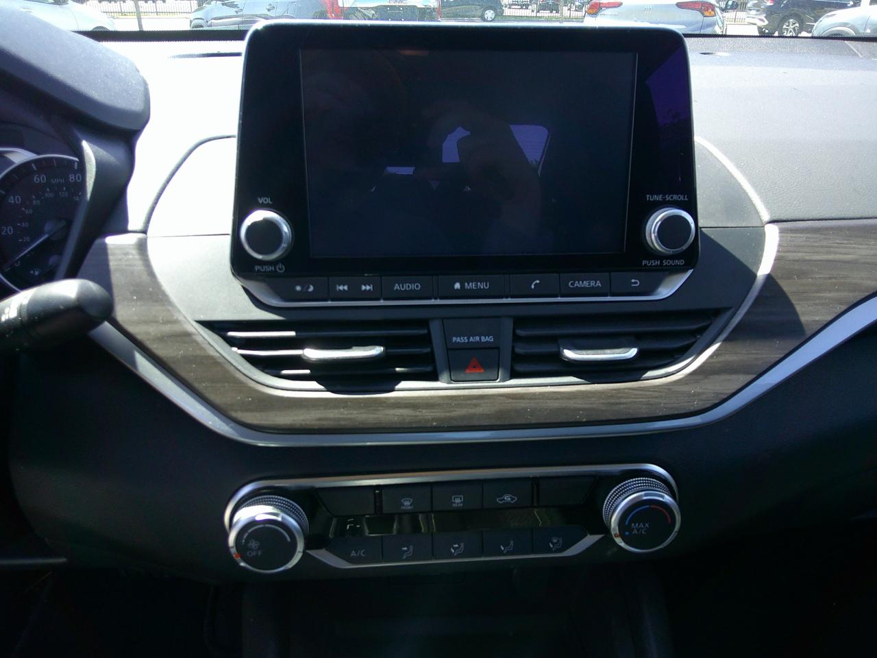 Nissan Altima SV FWD 2025
