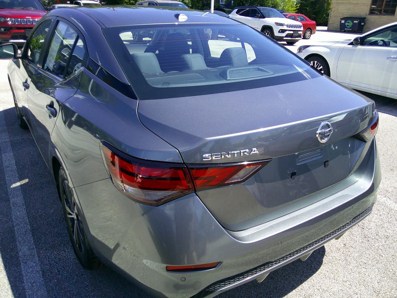 Nissan Sentra SV CVT 2023