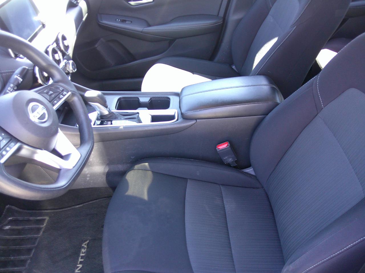 Nissan Sentra SV CVT 2023