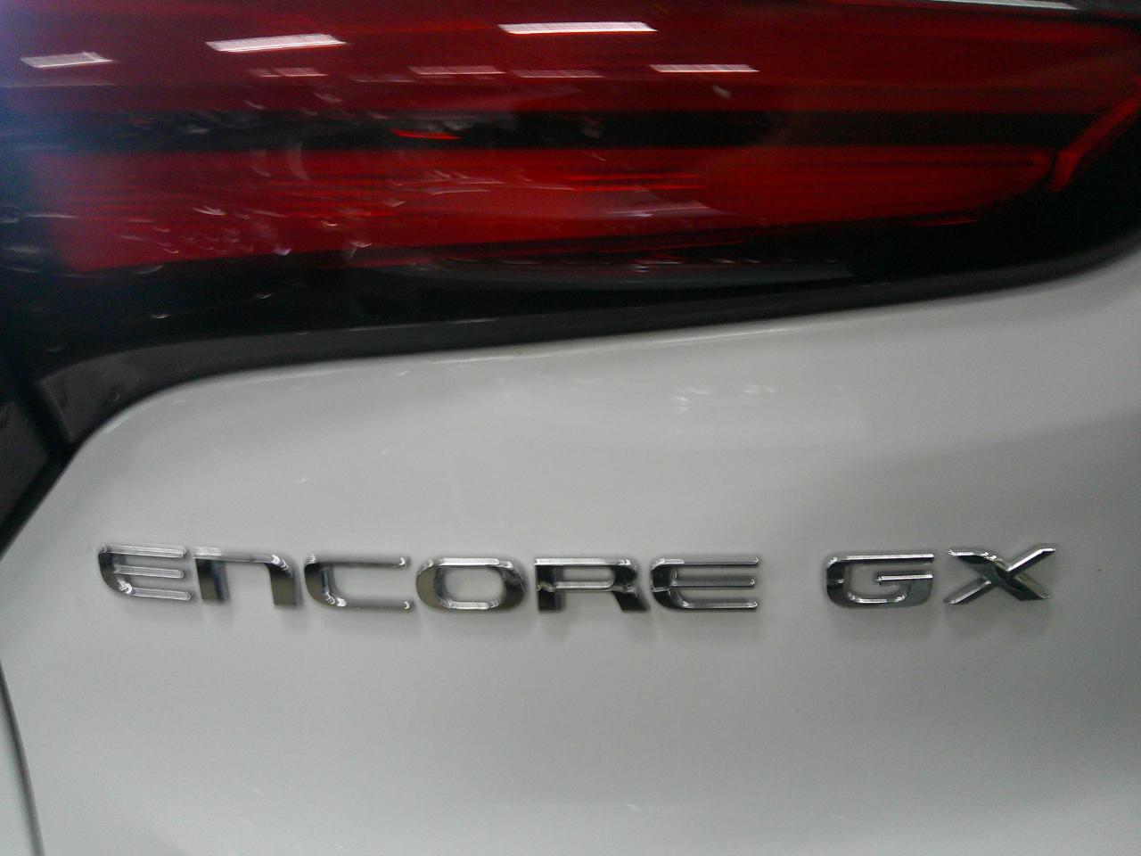 Buick Encore GX FWD 4dr Preferred 2025