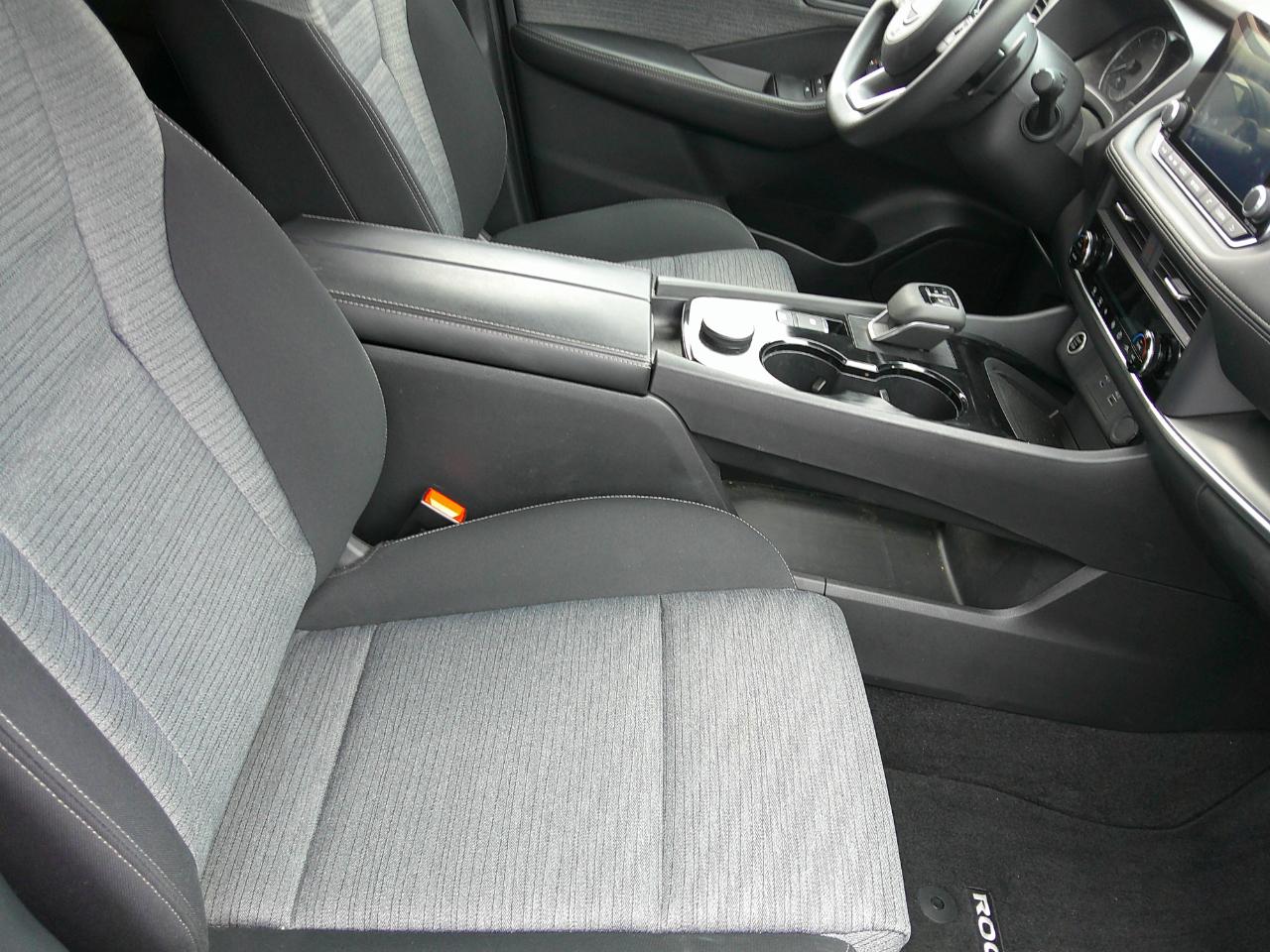 Nissan Rogue AWD SV 2023