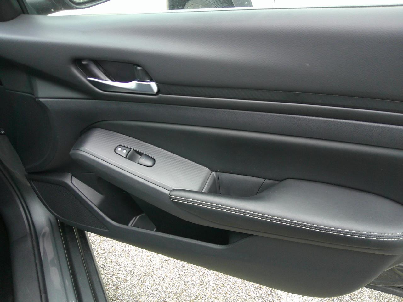 Nissan Altima SV FWD 2025