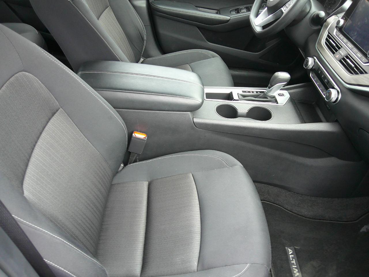Nissan Altima SV FWD 2025