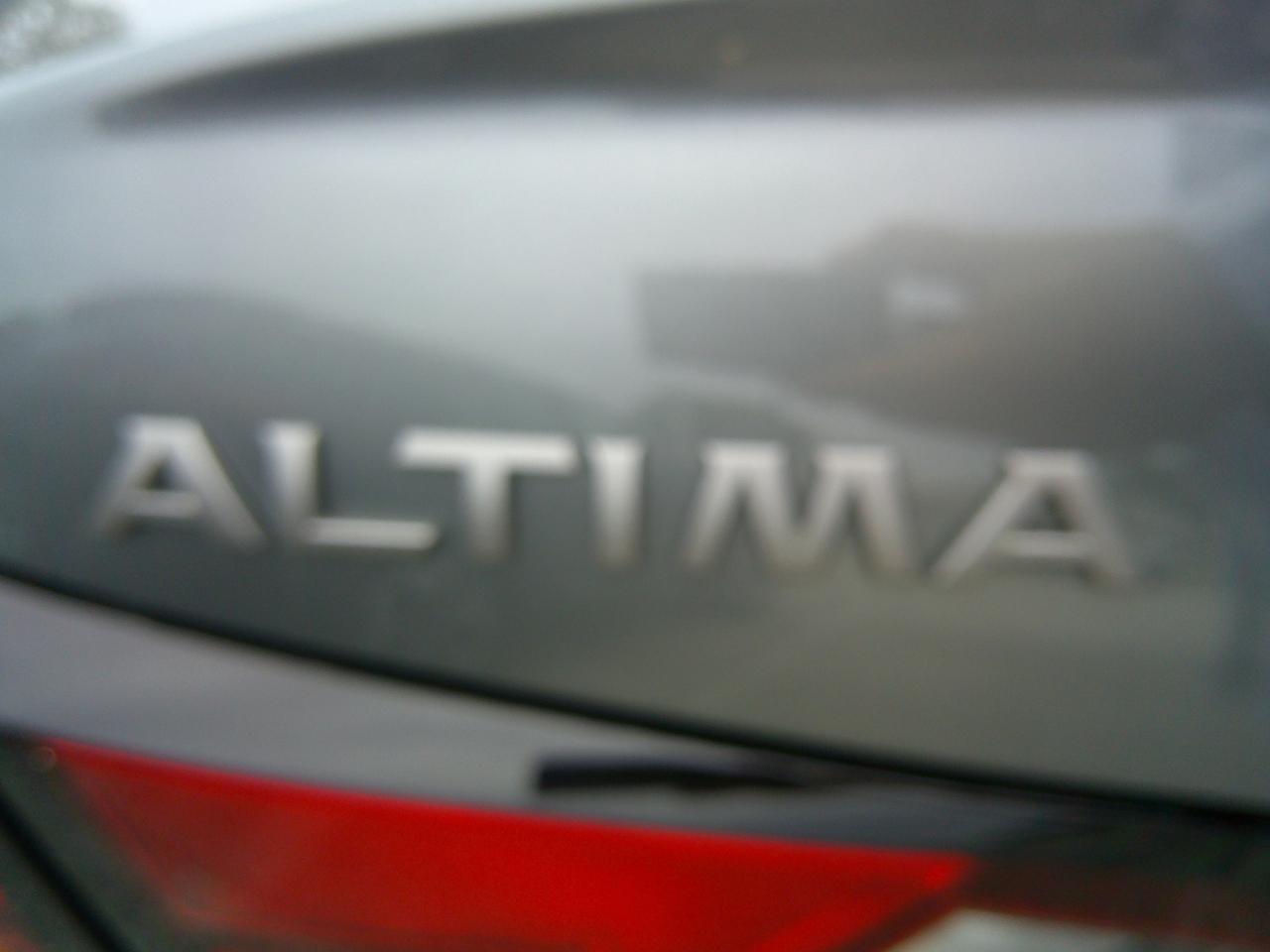 Nissan Altima SV FWD 2025