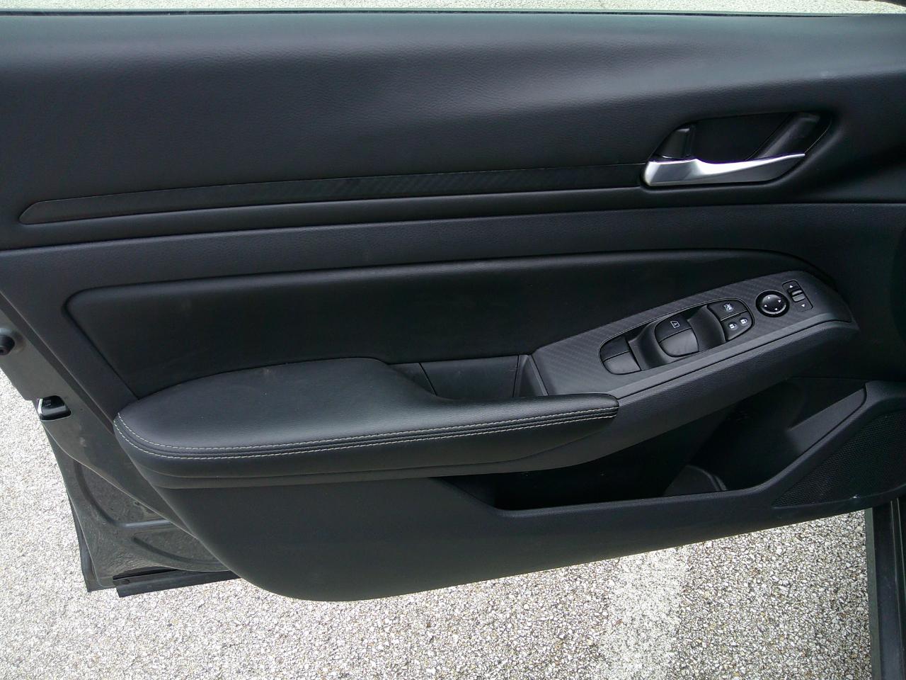 Nissan Altima SV FWD 2025