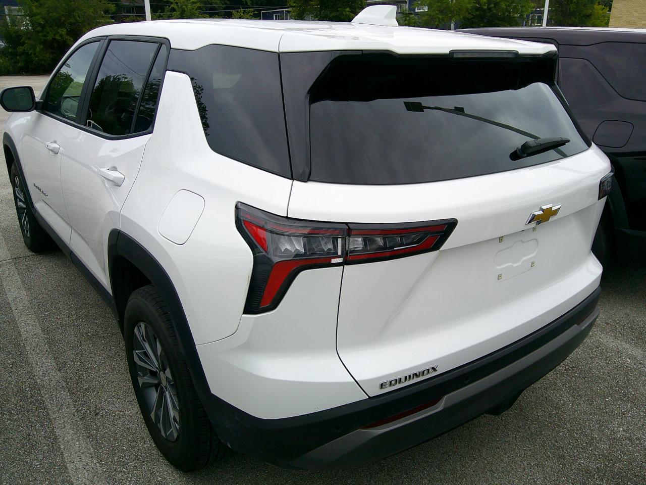 Chevrolet Equinox FWD 4dr LT w/1LT 2025