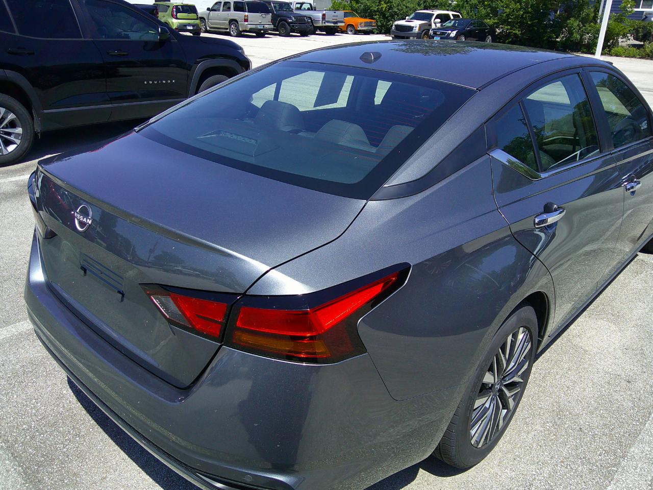 Nissan Altima SV FWD 2025