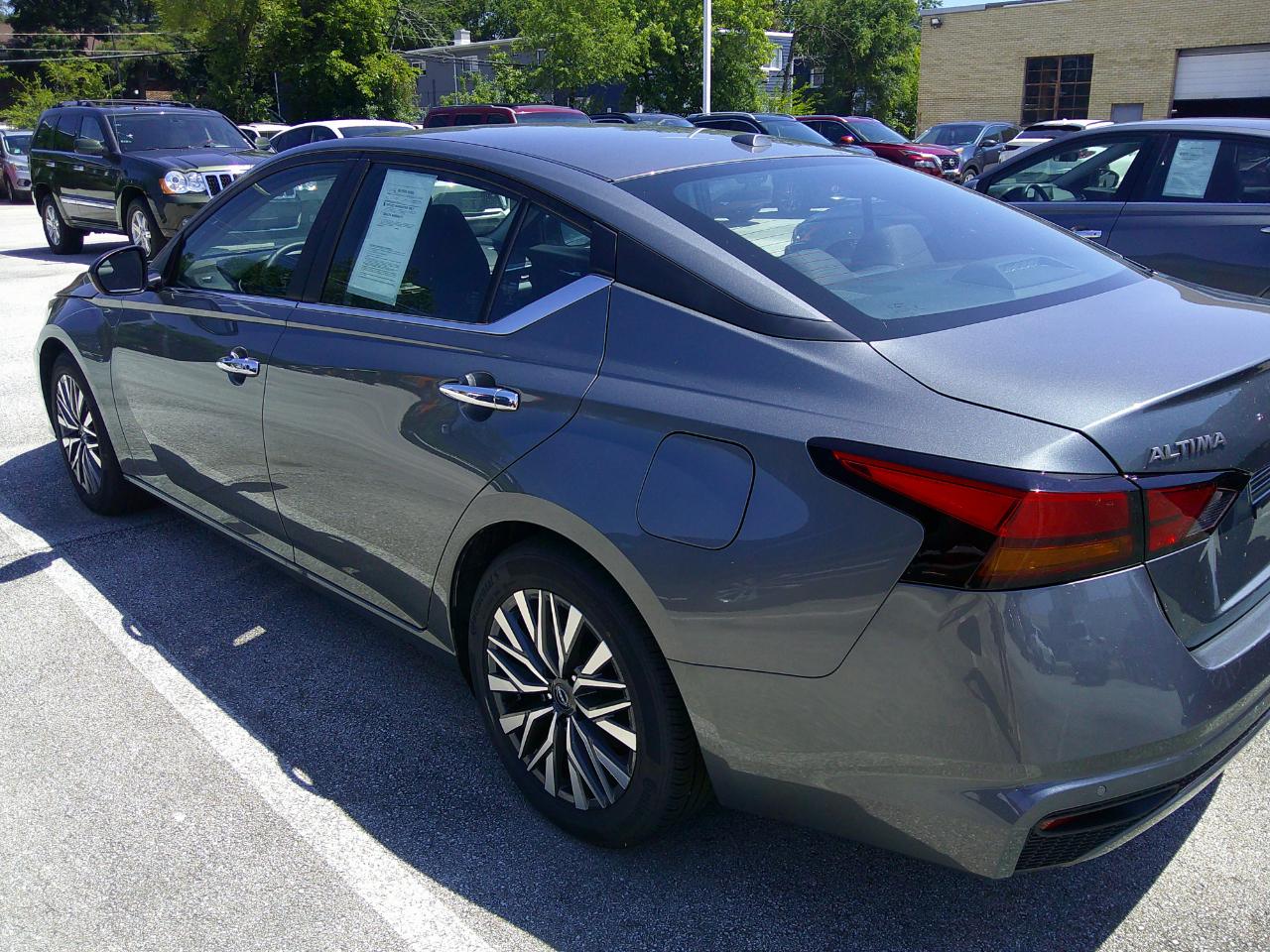 Nissan Altima SV FWD 2025