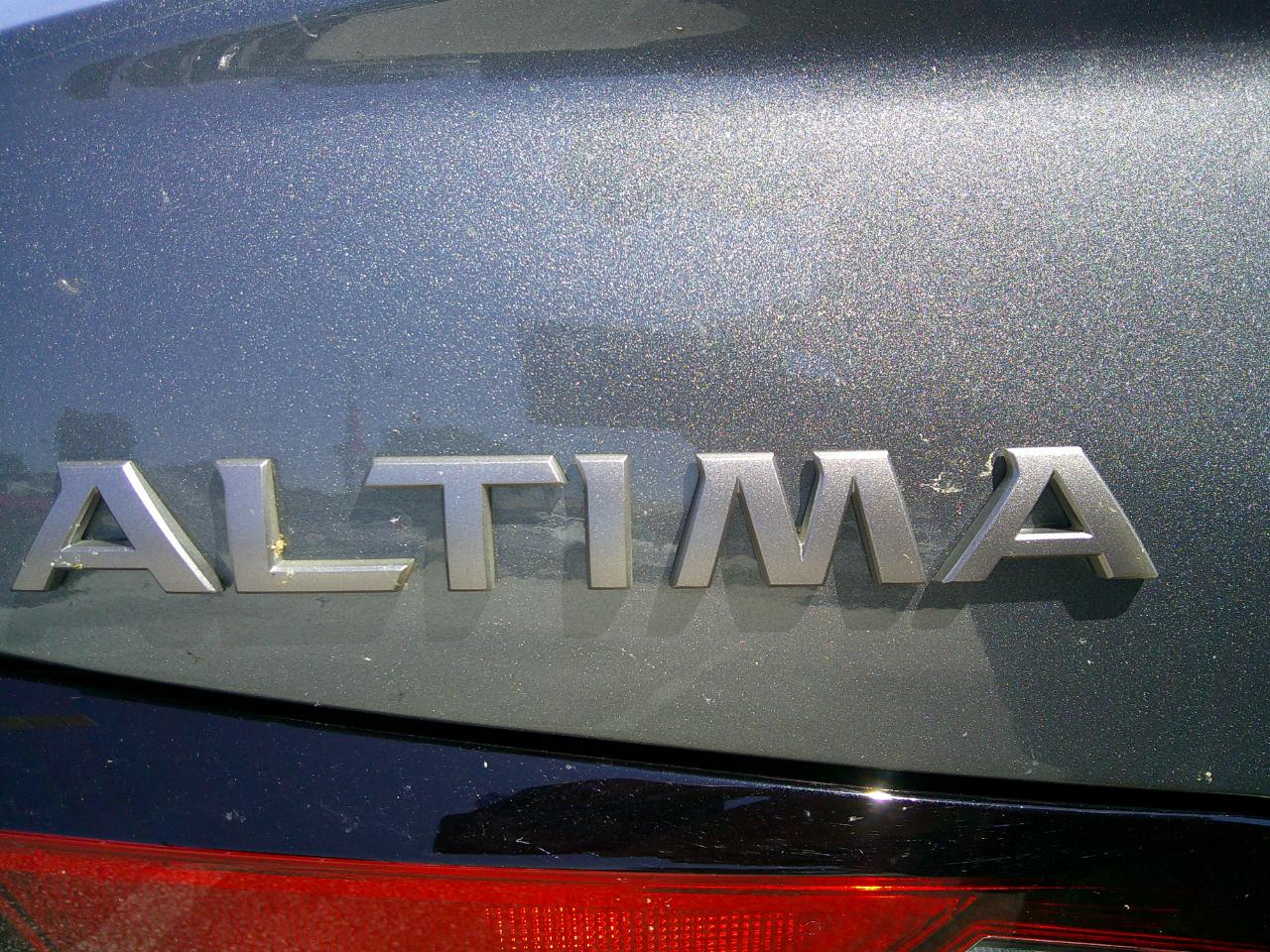Nissan Altima SV FWD 2025