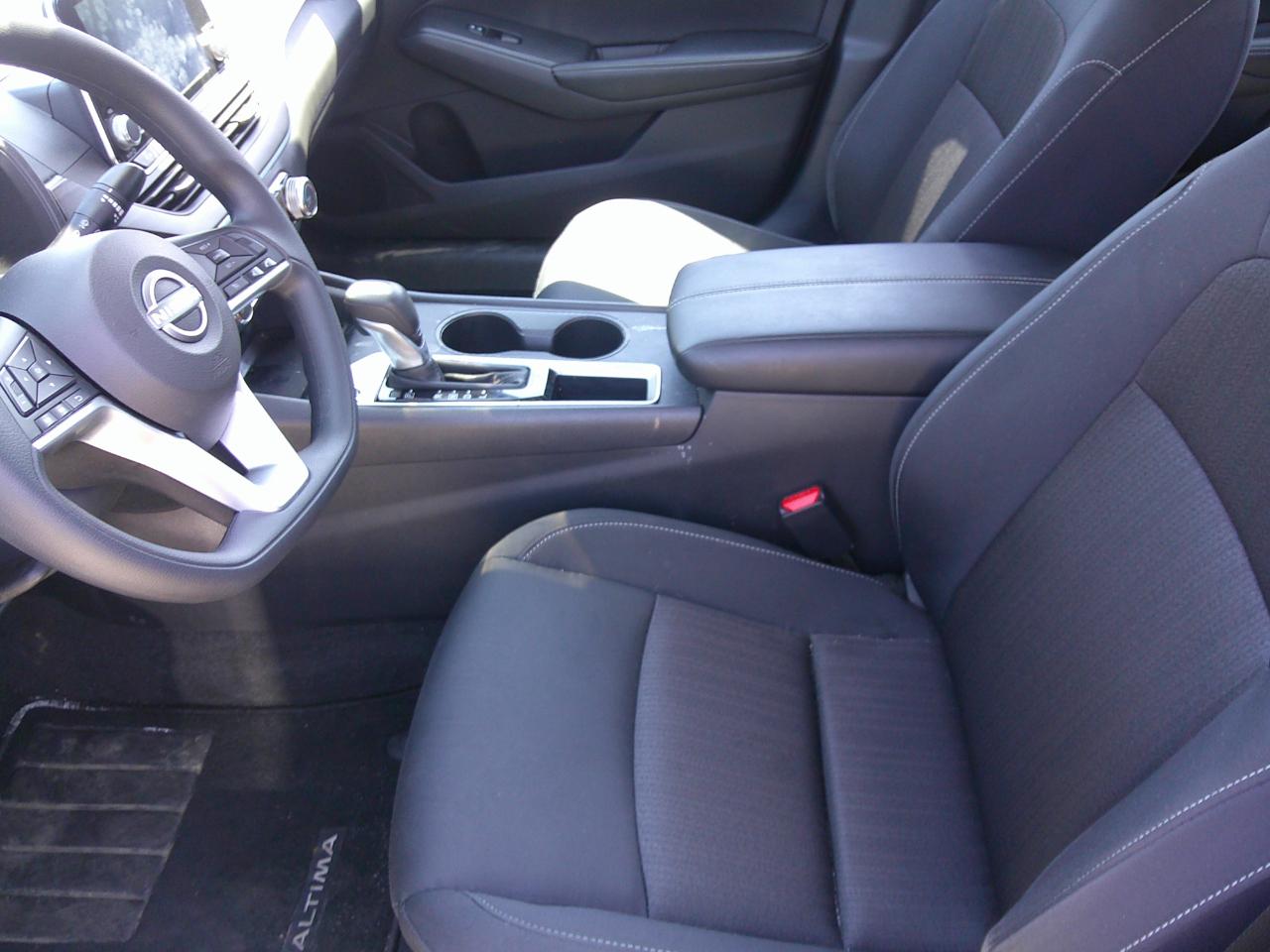 Nissan Altima SV FWD 2025