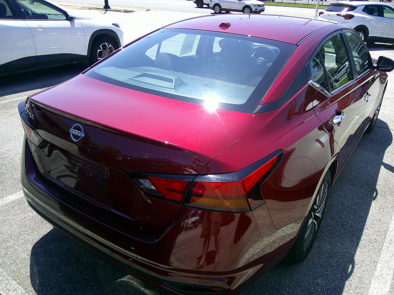 Nissan Altima SV FWD 2025