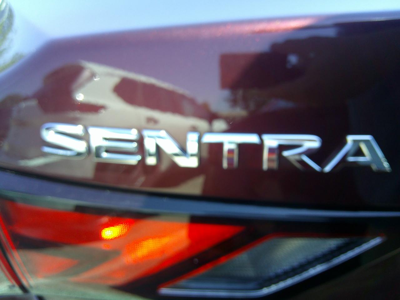 Nissan Sentra SV CVT 2025