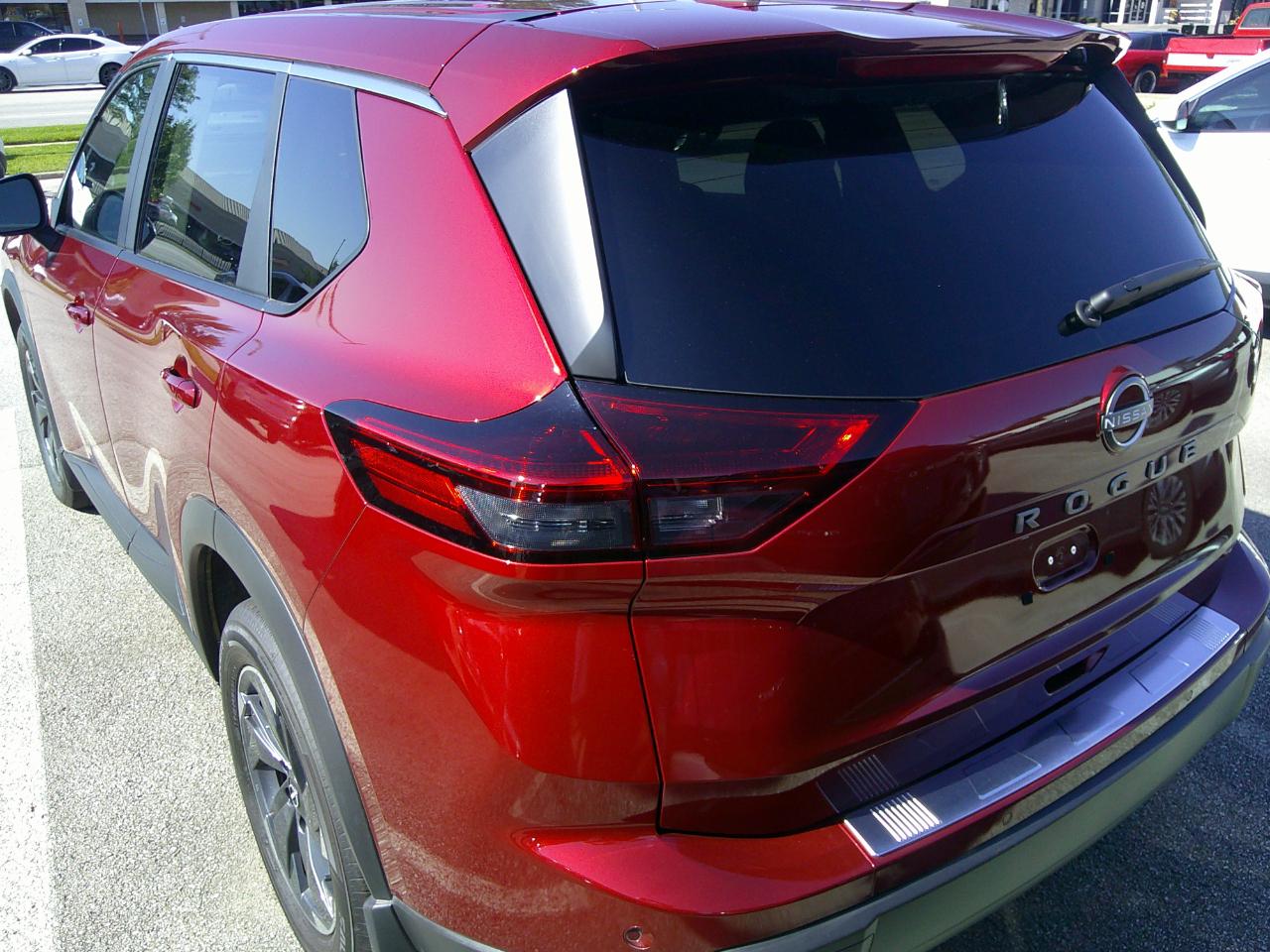 Nissan Rogue FWD SV *Ltd Avail* 2026