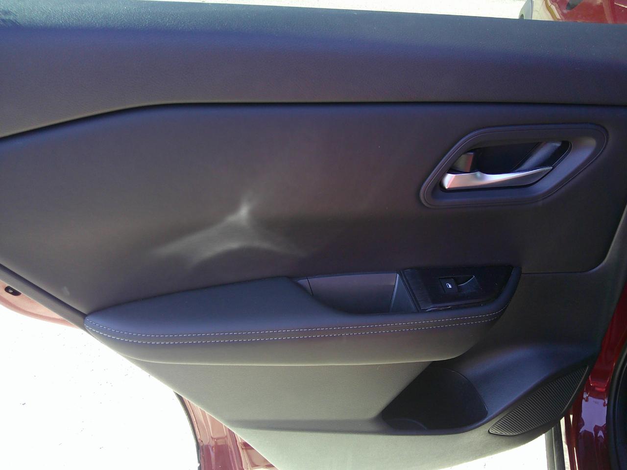 Nissan Rogue FWD SV *Ltd Avail* 2026
