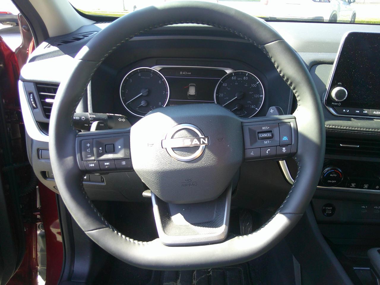 Nissan Rogue FWD SV *Ltd Avail* 2026