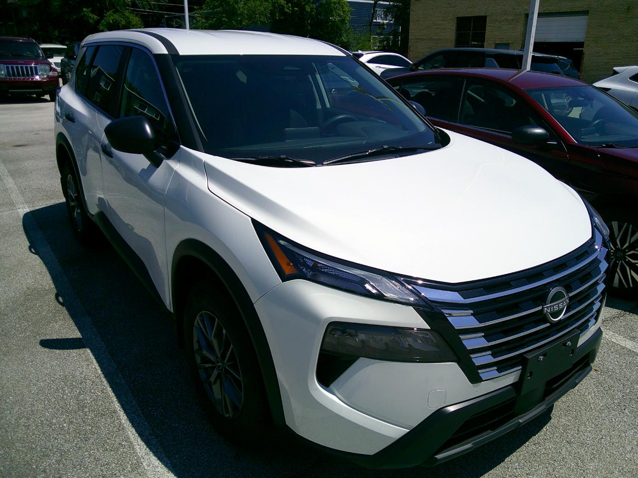Nissan Rogue FWD S *Ltd Avail* 2026
