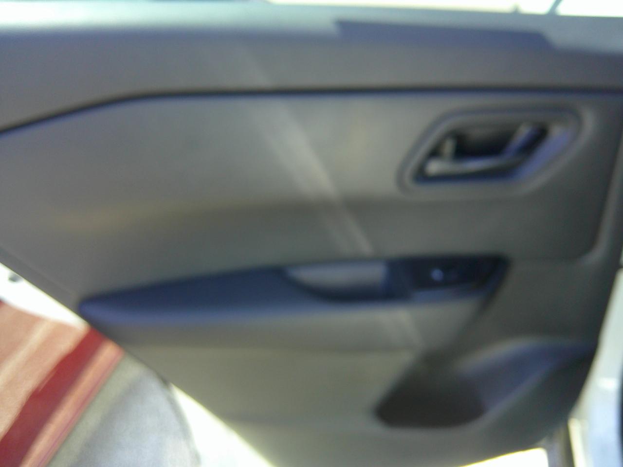 Nissan Rogue FWD S *Ltd Avail* 2026