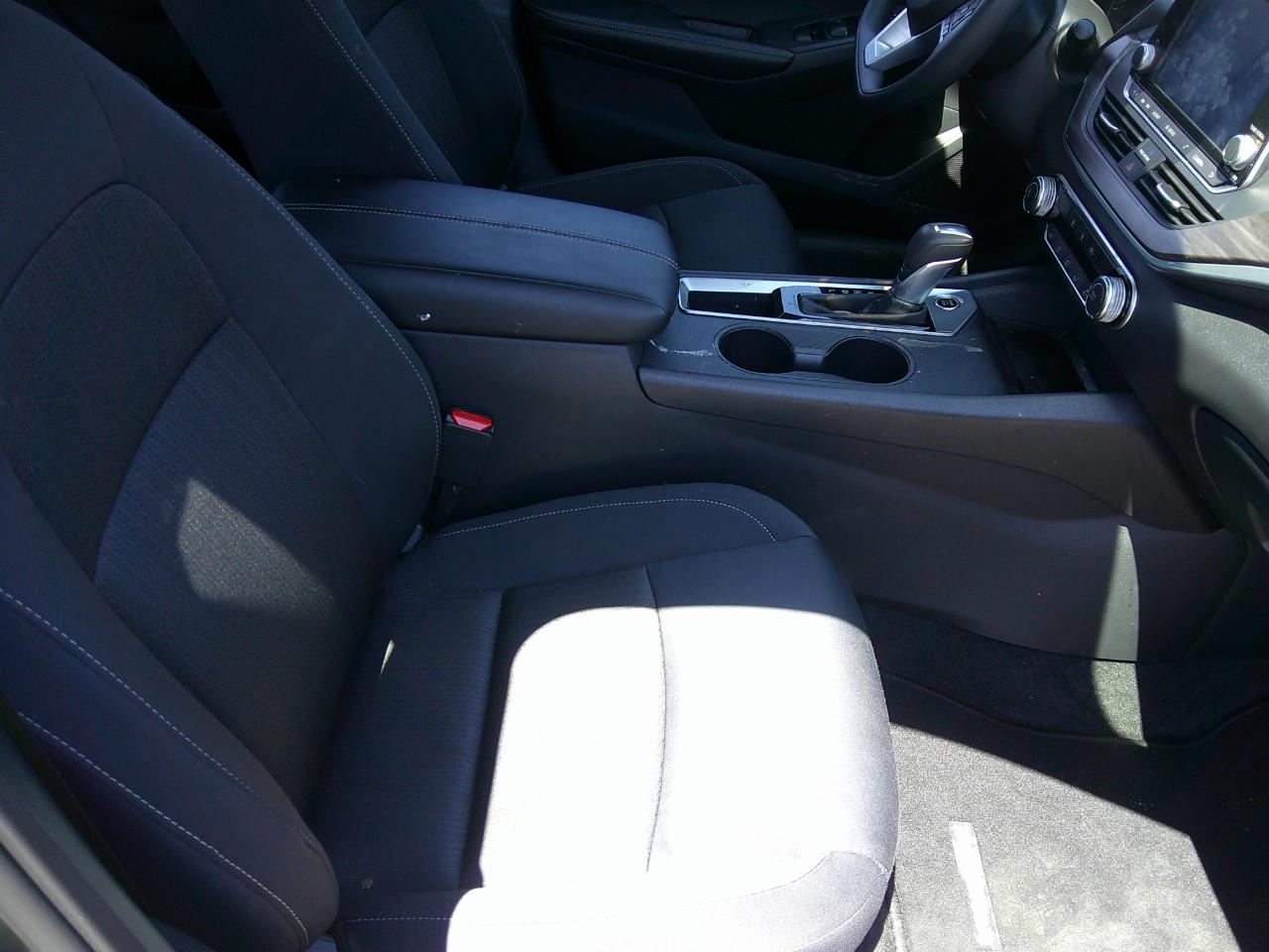 Nissan Altima SV FWD 2025