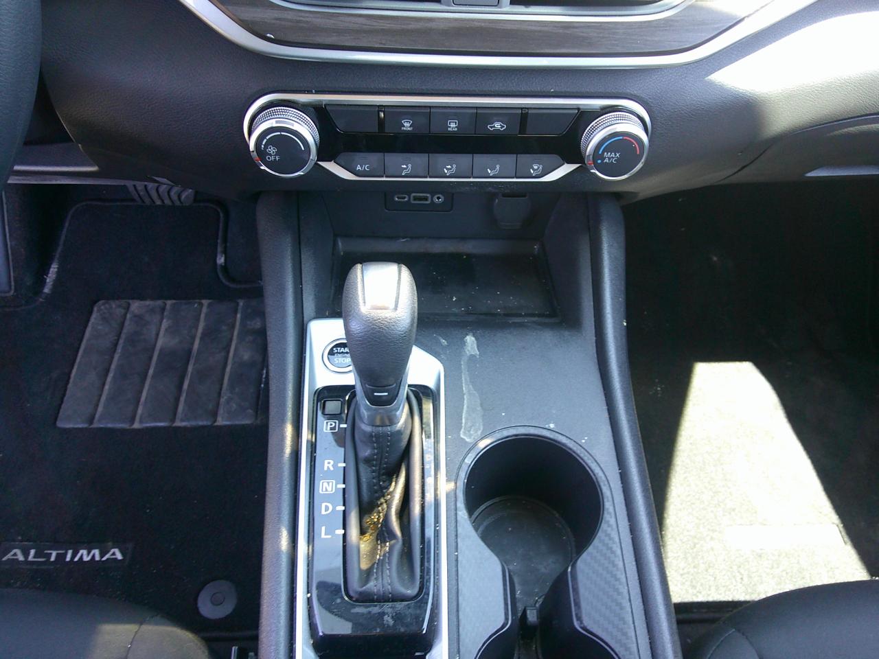 Nissan Altima SV FWD 2025