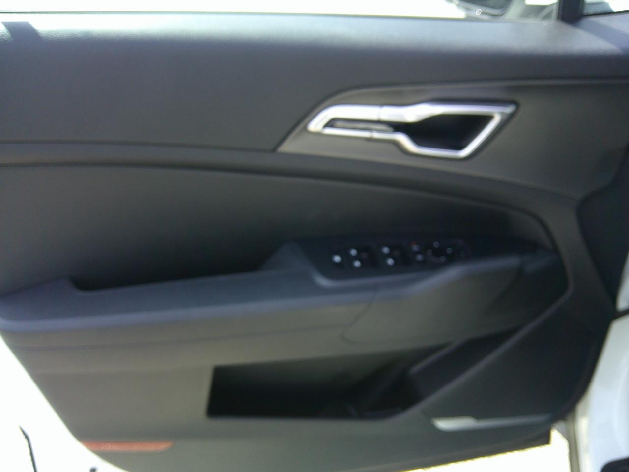 Kia Sportage LX FWD 2026