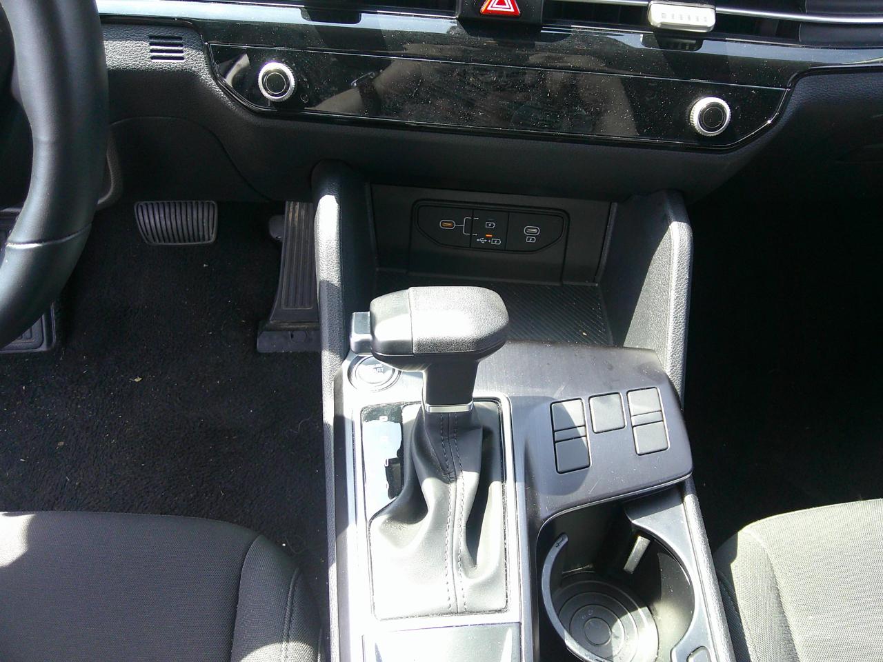 Kia Sportage LX FWD 2026