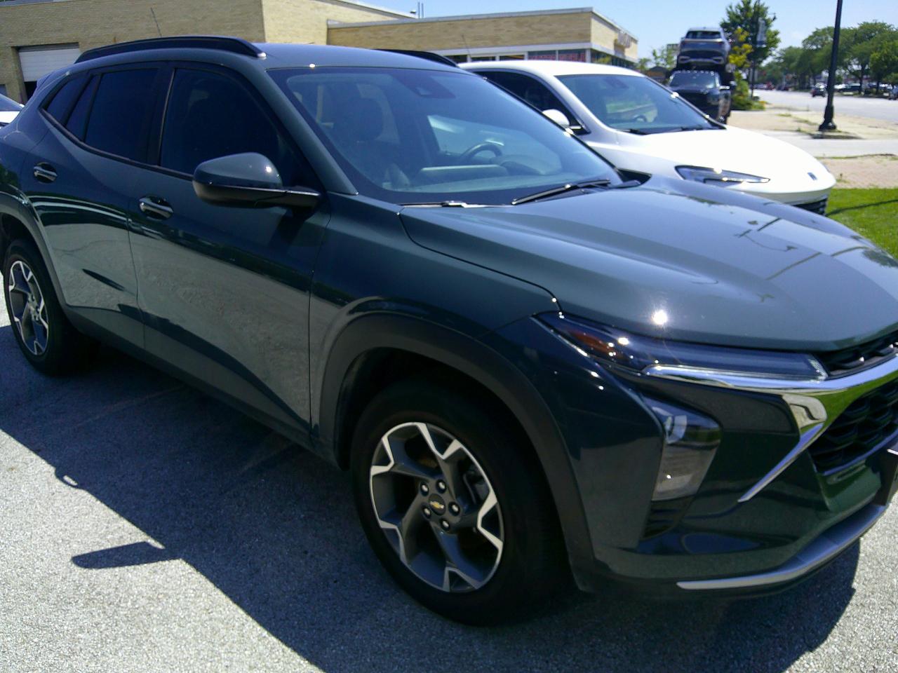 2025 Chevrolet Trax FWD 4dr LT