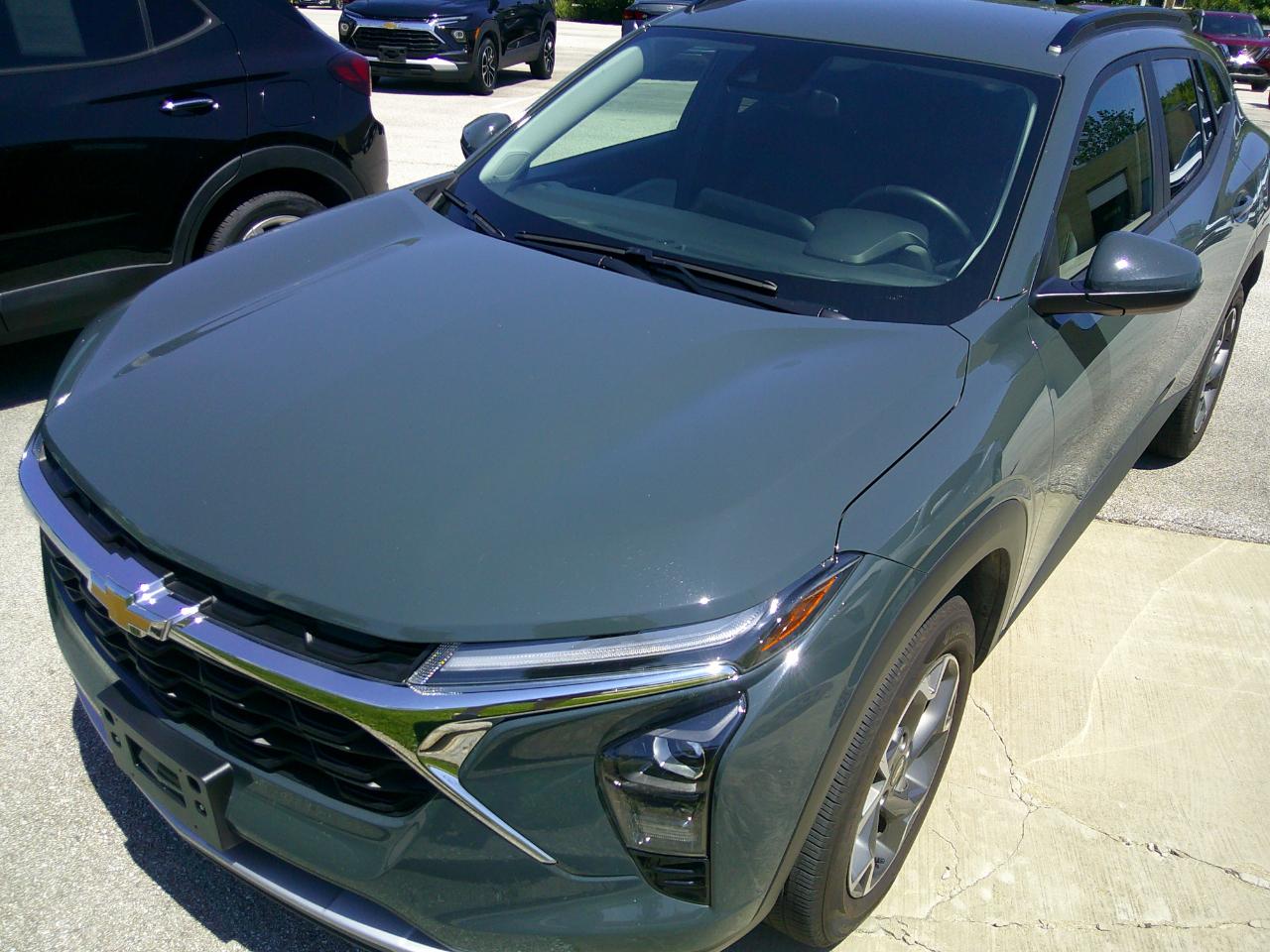 Chevrolet Trax FWD 4dr LT 2025