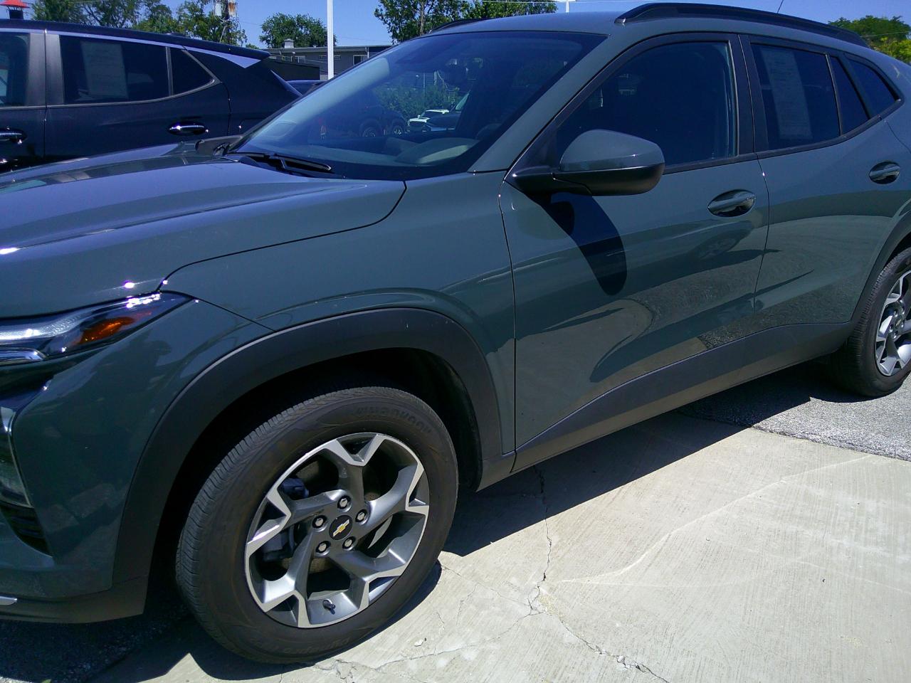 Chevrolet Trax FWD 4dr LT 2025