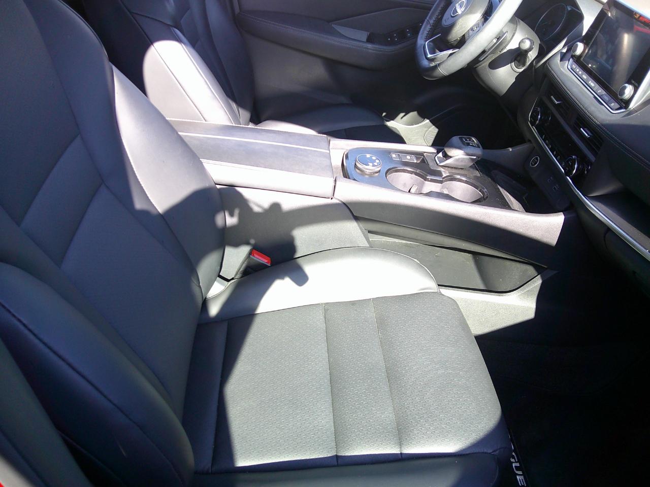 Nissan Rogue AWD SV 2023