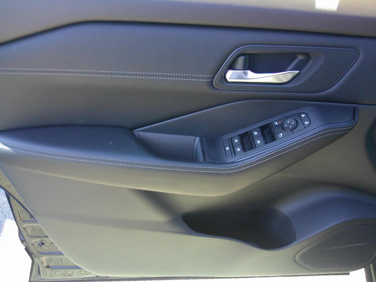Nissan Rogue AWD SV 2023