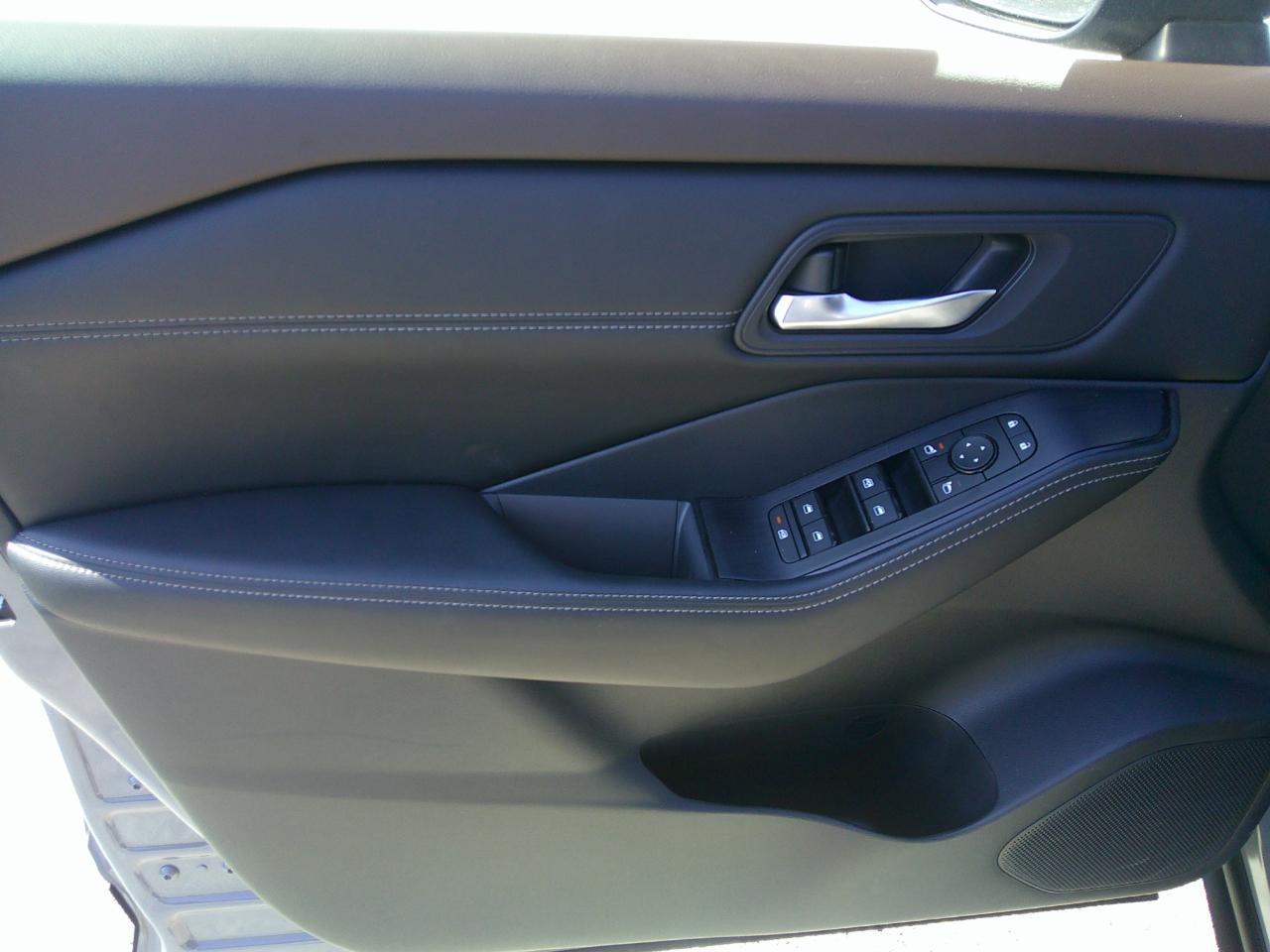 Nissan Rogue AWD SV 2023