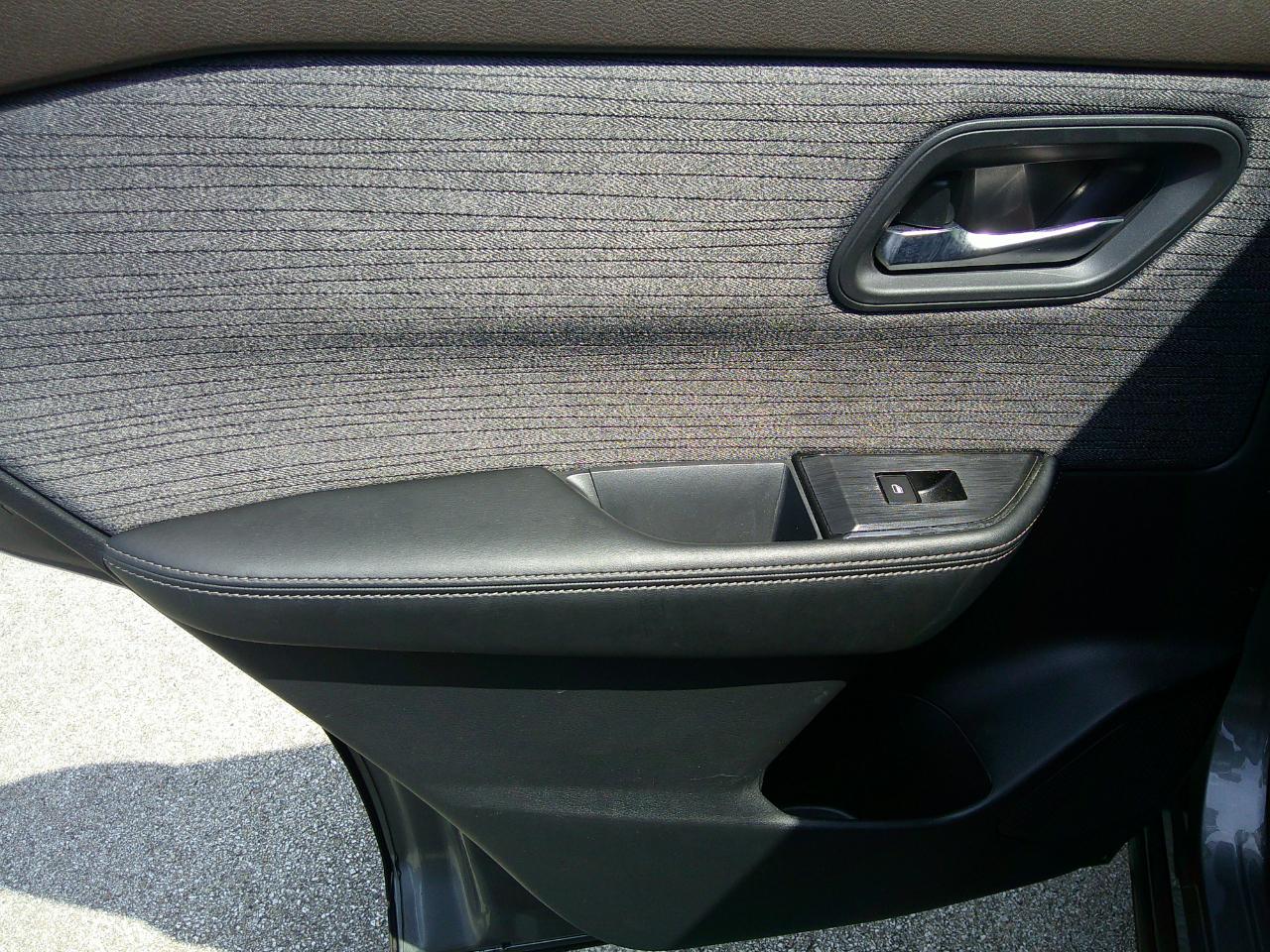 Nissan Rogue AWD SV 2023