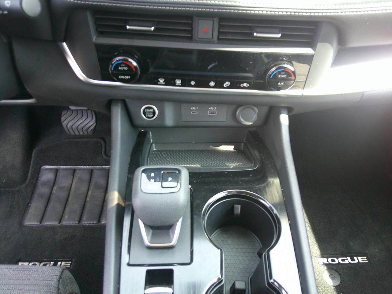 Nissan Rogue AWD SV 2023