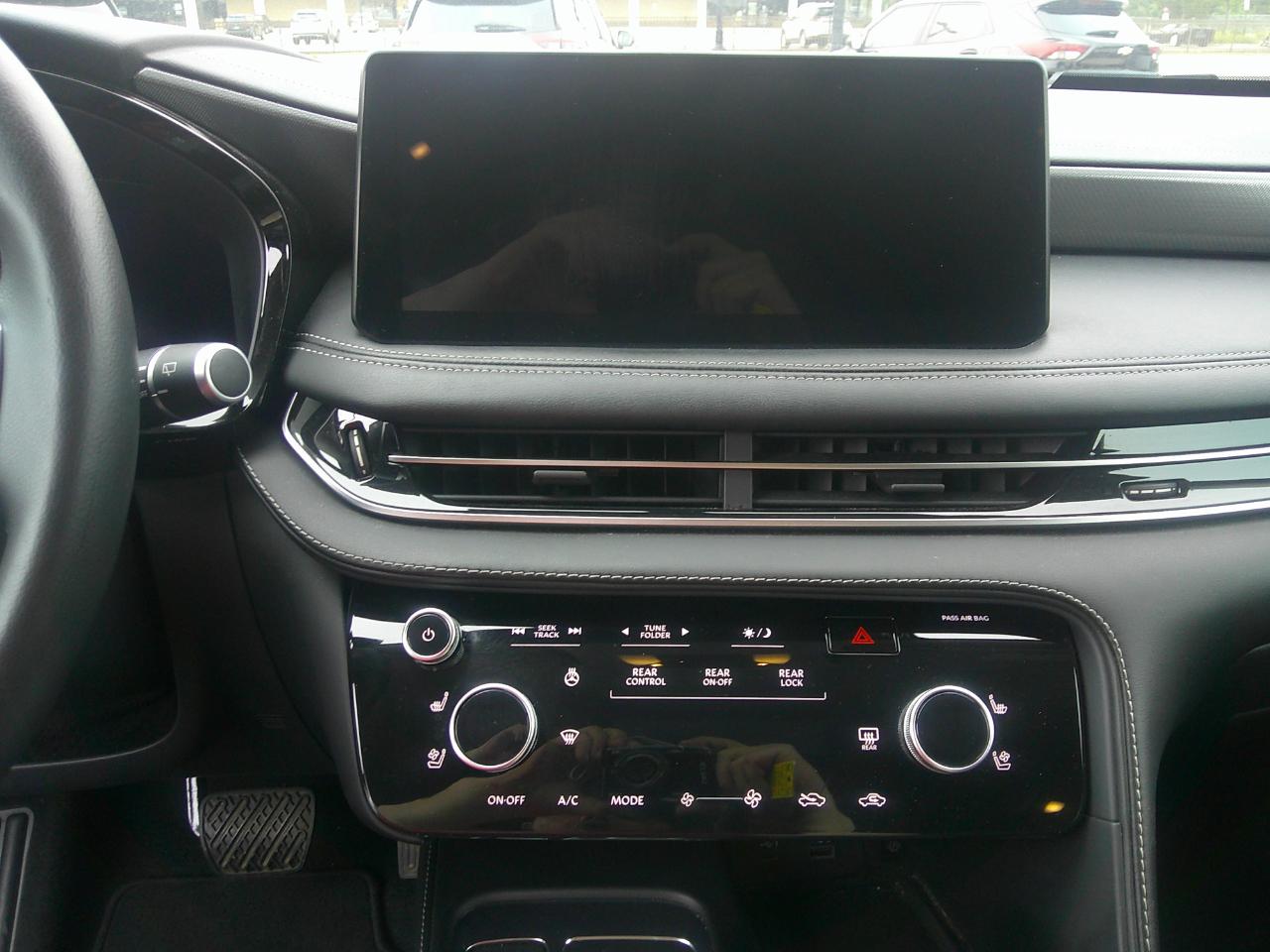 Infiniti QX60 LUXE AWD 2023