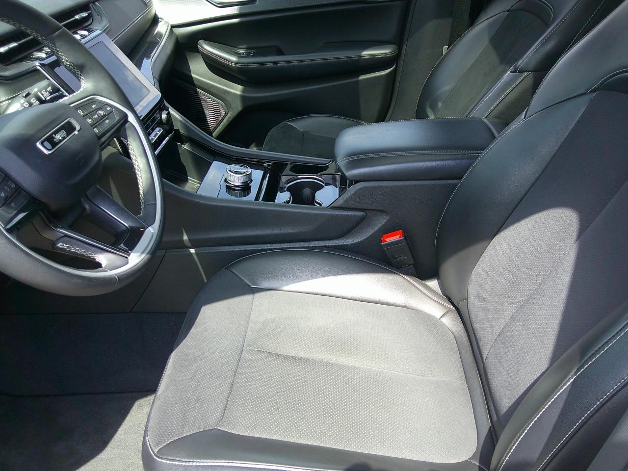 Jeep Grand Cherokee Altitude 4x4 2023