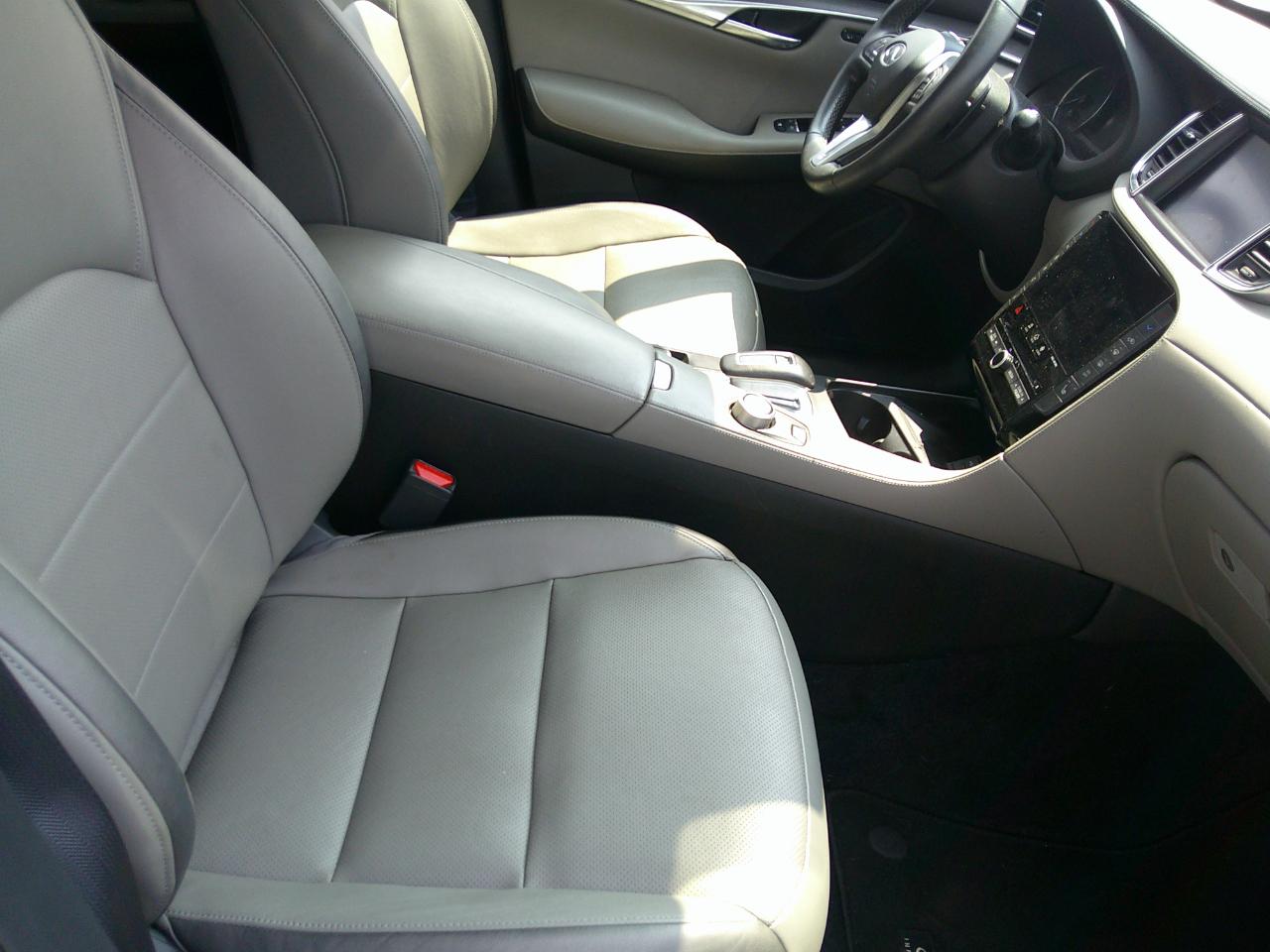 Infiniti QX50 LUXE AWD 2023