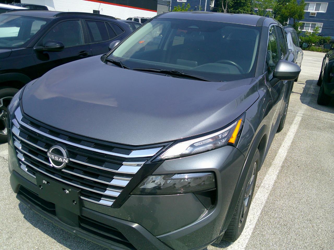 Nissan Rogue FWD SV 2025